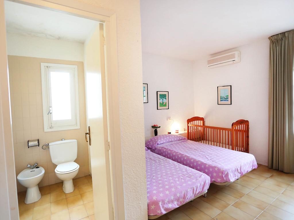 Holiday Home Cornelia Pucho By Interhome Cambrils Quarto foto